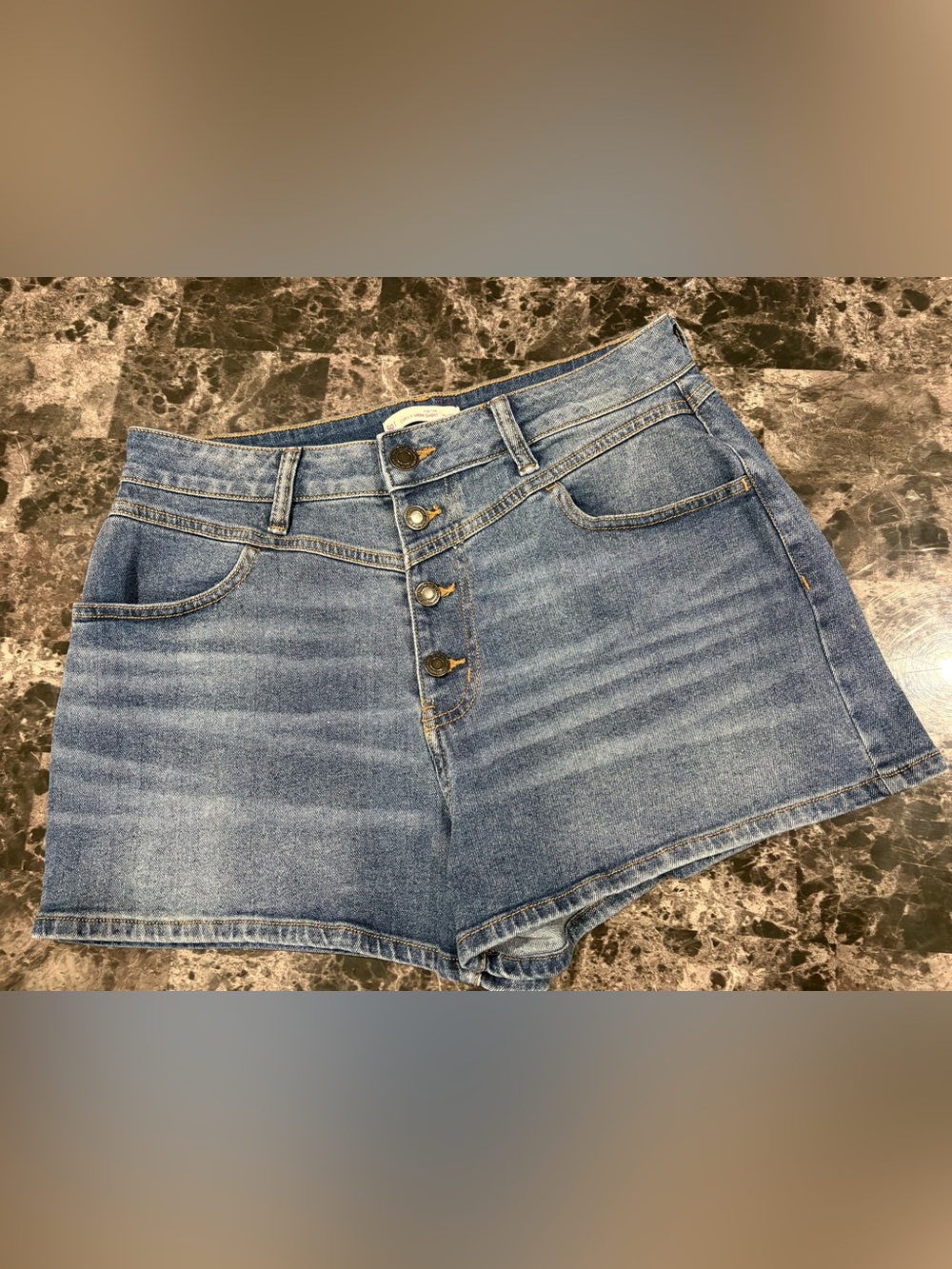 SO! Curvy Mom Shorts High Rise Button Fly Denim Blue Jeans Size 13 / 31W